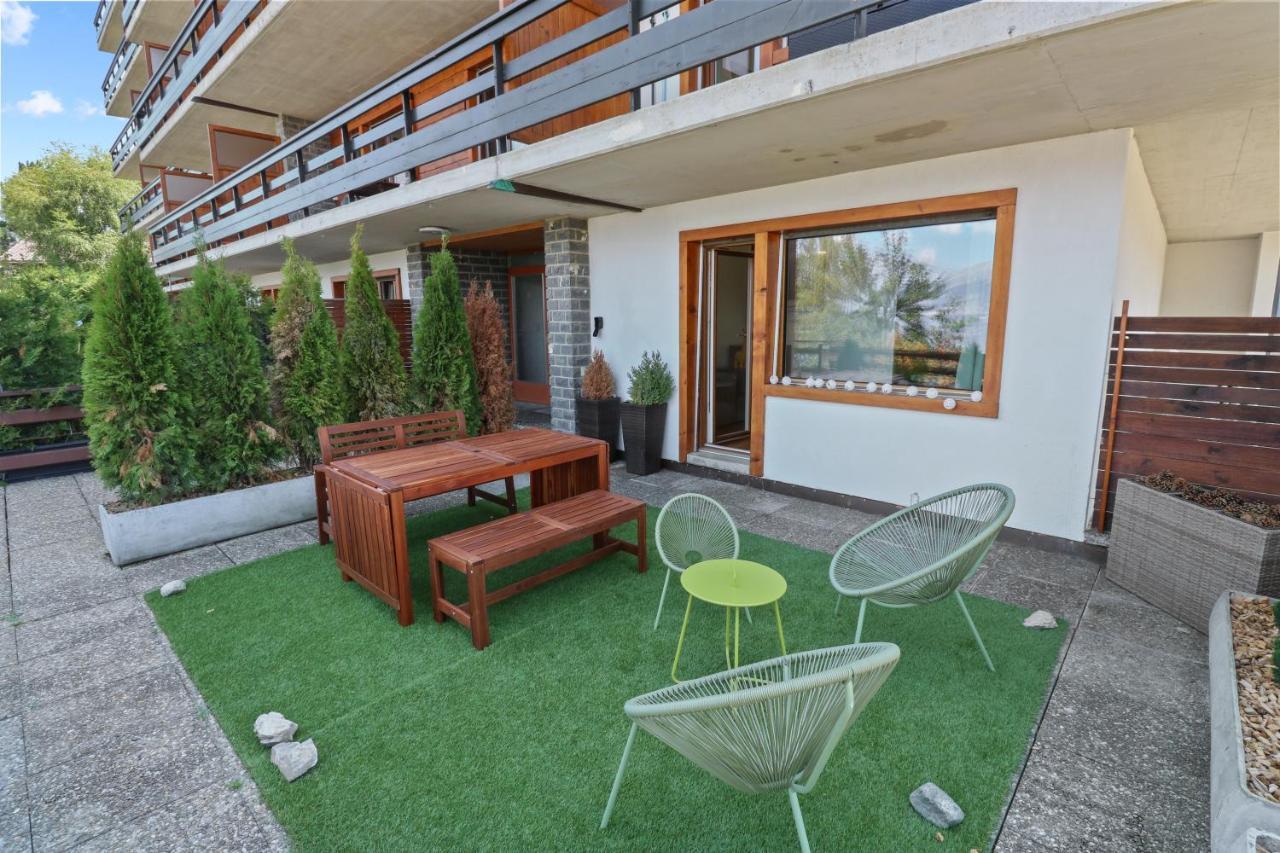 Superbe Appartement Avec Piscine Нанда Екстер'єр фото