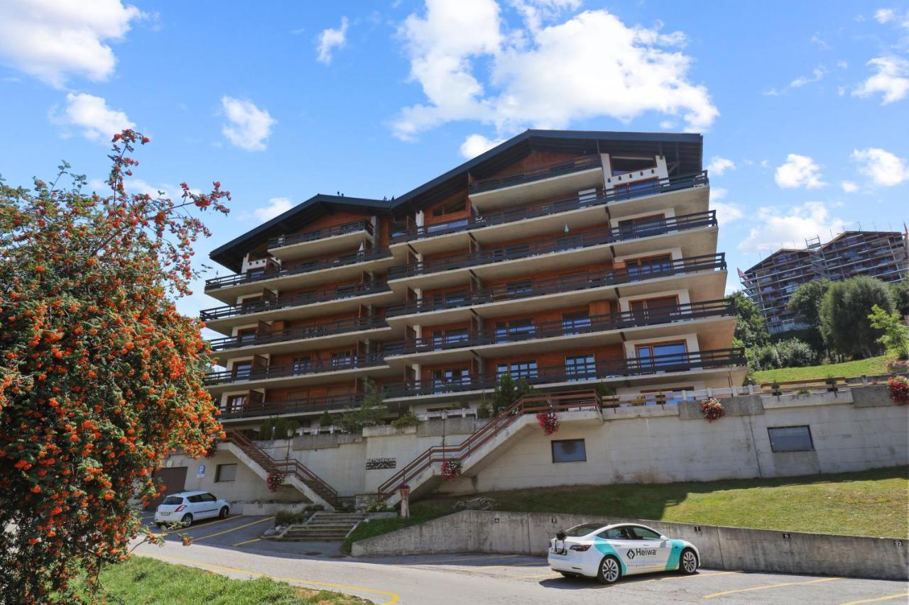 Superbe Appartement Avec Piscine Нанда Екстер'єр фото
